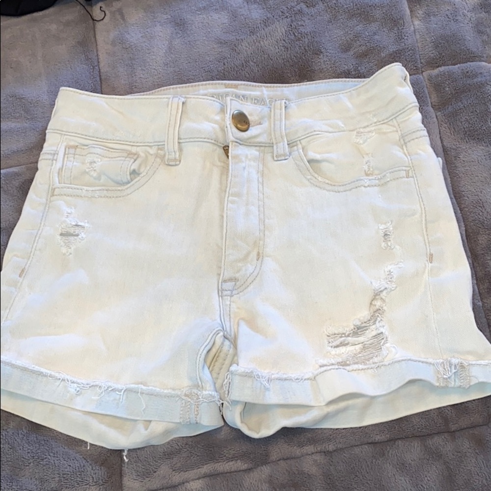 american eagle shorts!